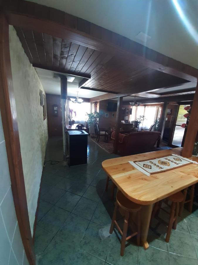 Hostal Victor Pucon Bagian luar foto