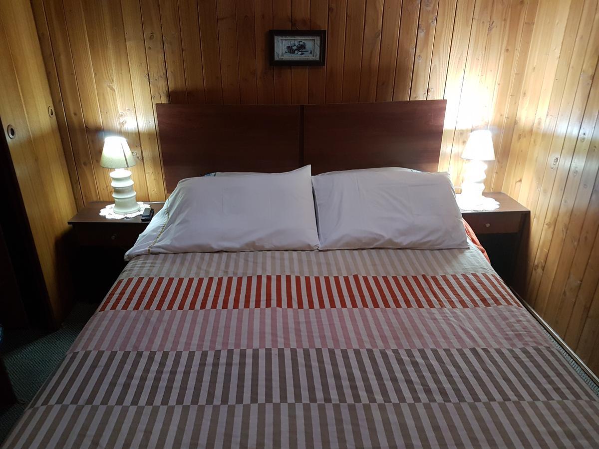 Hostal Victor Pucon Bagian luar foto